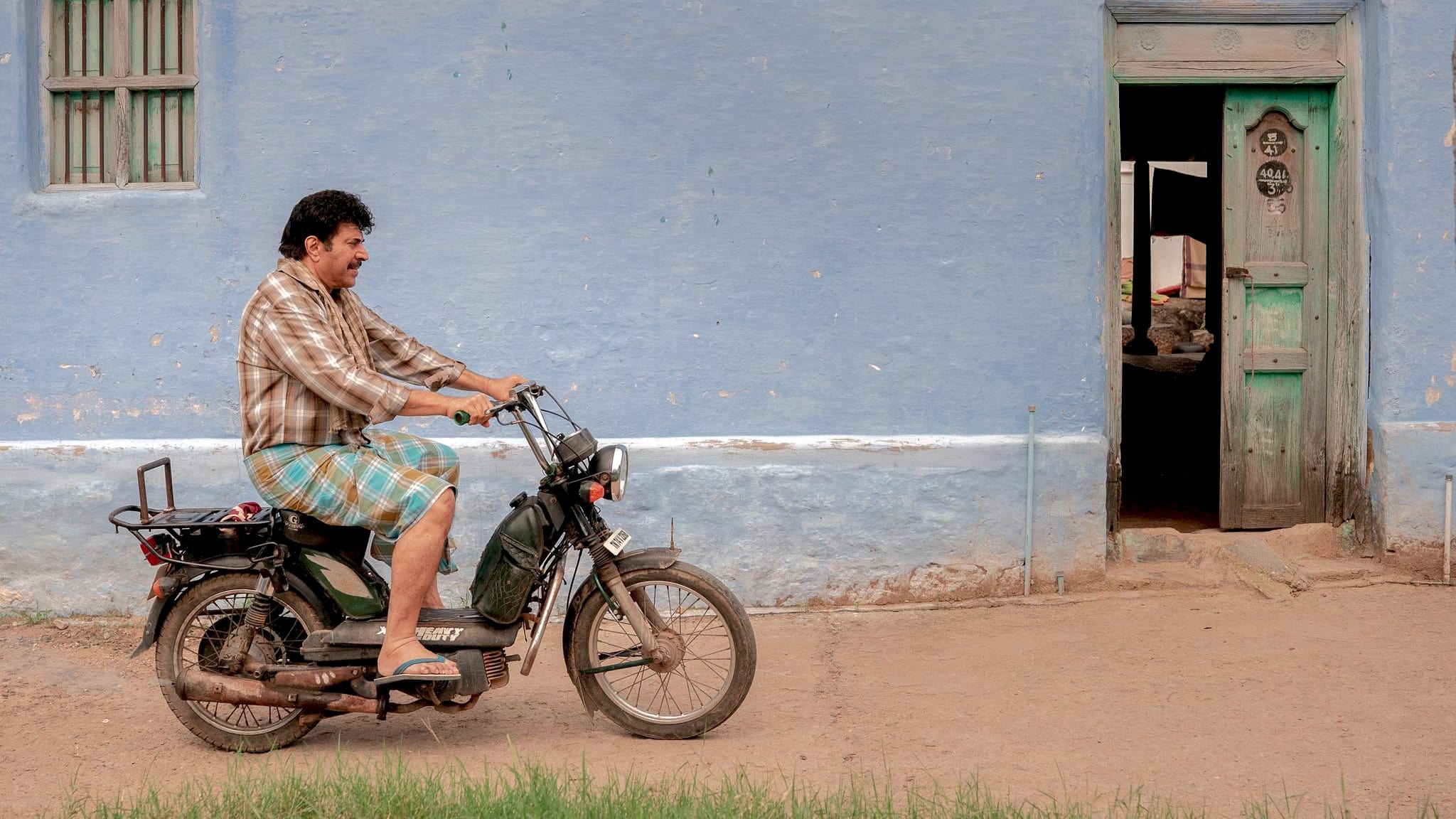 Nanpakal Nerathu Mayakkam Screenshot 3